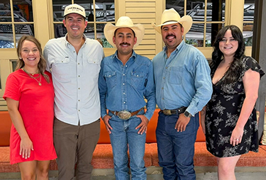 DUSTIN-DE-LA-GARZA101926.jpg