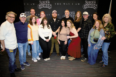 Luke Combs5426.jpg