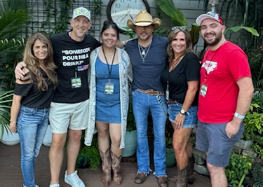 aldean82525.jpg