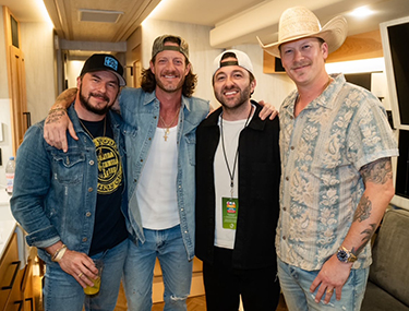 fgl6826.jpg