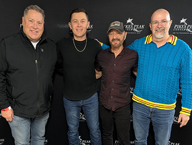 Scotty-McCreery13026.jpg