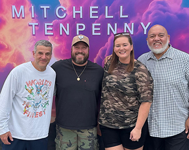 Mitchell-Tenpenny52626.jpg
